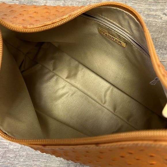 SOLD IN STORE Tanner Made in Italy Genuine Leather Embossed Shoulder Bag - Picture 7 of 16